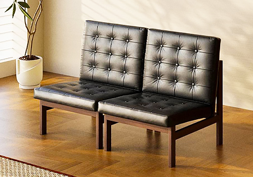 Tokyo Design Awards Winner - Olly Chair by Olly
